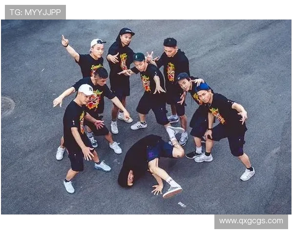 杭州攀岩队在世界街舞大赛中以66分稳居积分榜首位