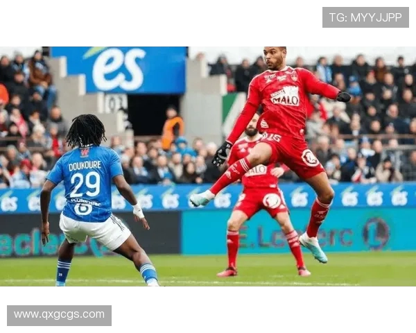 史特拉斯堡与亚眠激战在即谁能在法甲赛场上笑到最后