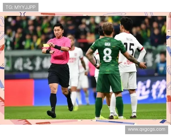 恒大与国安激战正酣中超焦点之战引发球迷热议与期待 恒大与国安激战正酣中超焦点之战引发球迷热议与期待