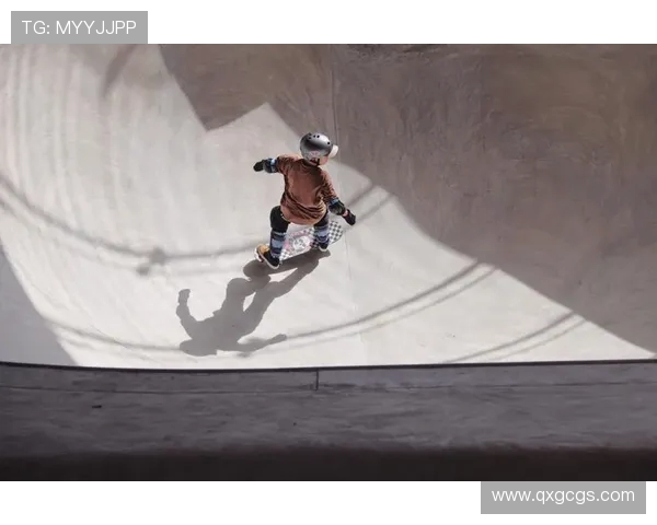 重庆攀岩队在世界滑板锦标赛中的精彩表现与状态分析