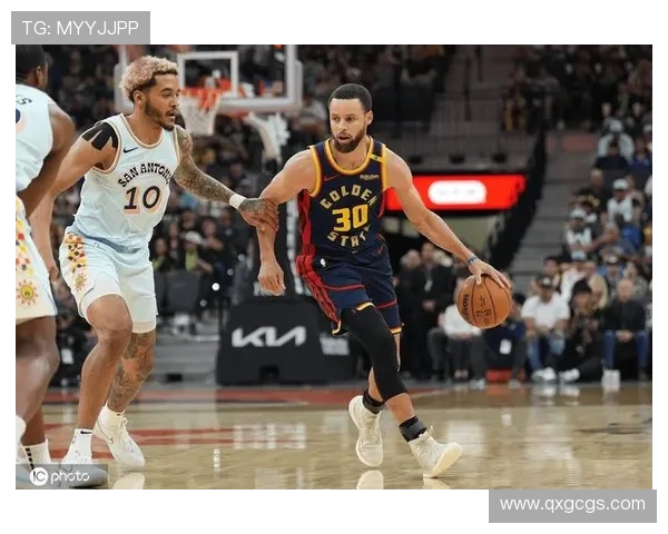 马刺与勇士激战正酣2月11日精彩对决引发球迷热议 马刺与勇士激战正酣2月11日精彩对决引发球迷热议