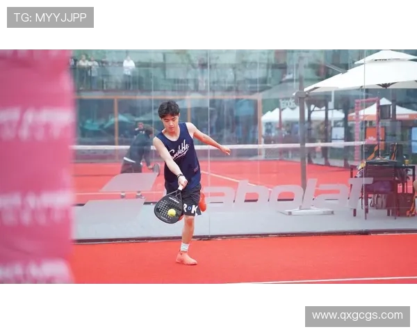 成都网球队的个人能力揭秘：网球巨献背后的训练与成长之路